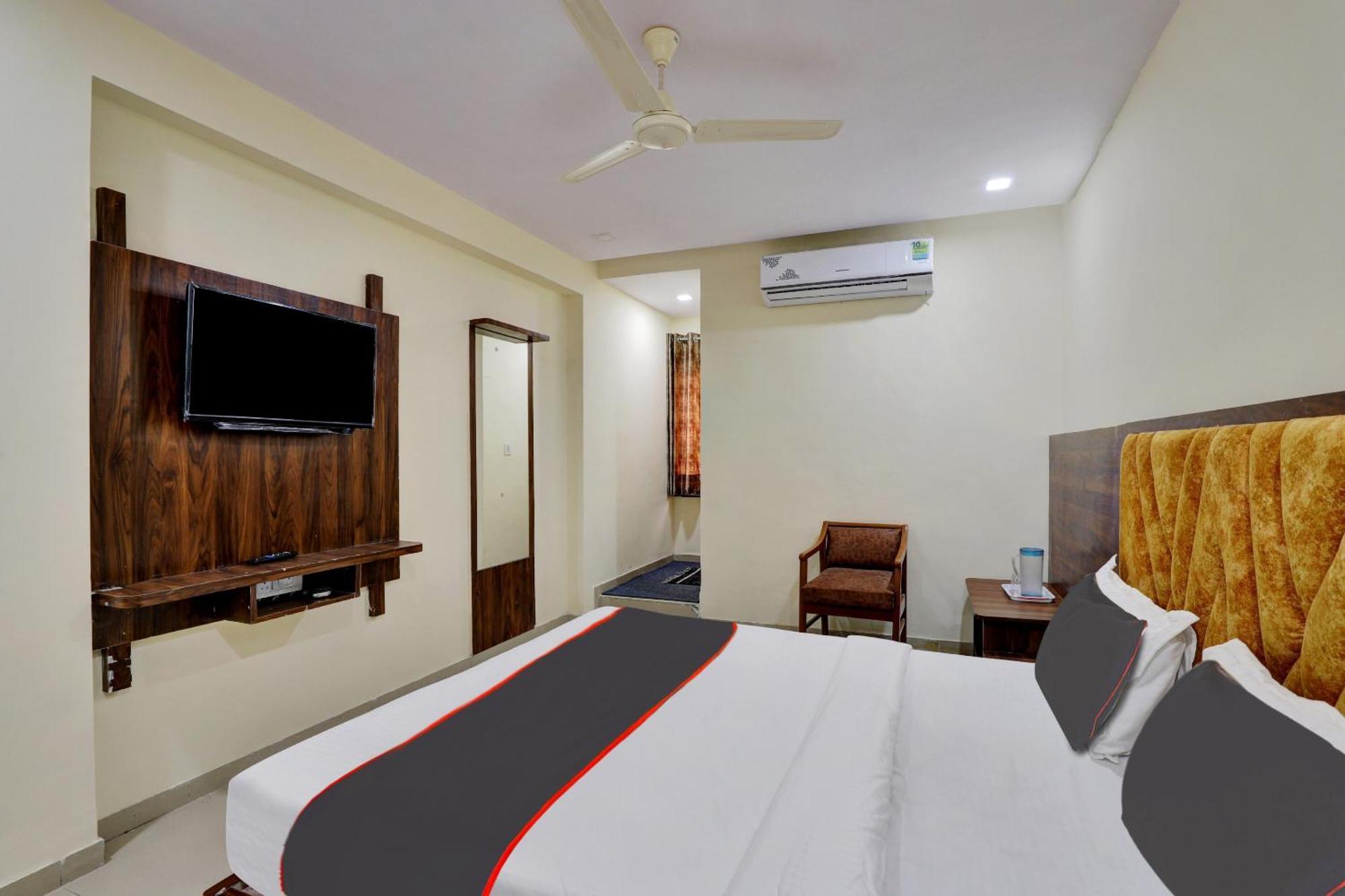 Hotel O Neelkamal Ahmadabad Zewnętrze zdjęcie